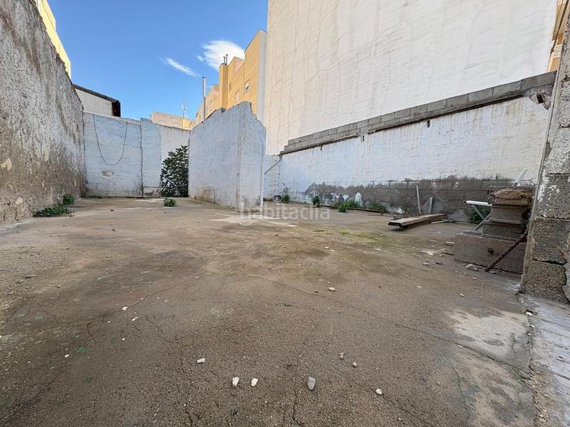 Foto f7ac8498-68e3-4181-ba6c-0bccf60cfee7. Terrain résidentiel dans avenida sant andreu-la hoya 21 dans Elche / Elx