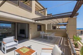 Apartament a Los Arenales del Sol. Apartamento en arenales del sol con dos plazas de garaje y trast