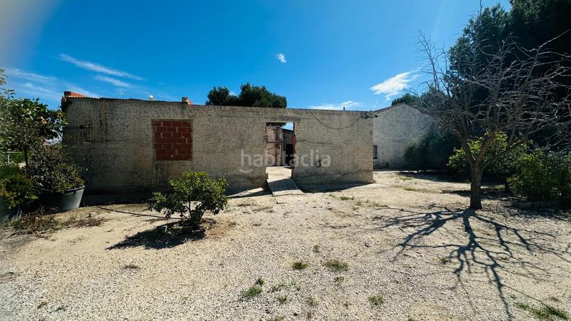 Foto d2652946-4fe8-456f-b601-d565af789aa5. Chalet avec piscine dans La Foia - Daimés - Asprella Elche / Elx