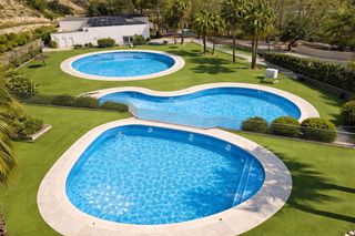 Etagenwohnung in Xeresa. Bonito piso con garaje y trastero