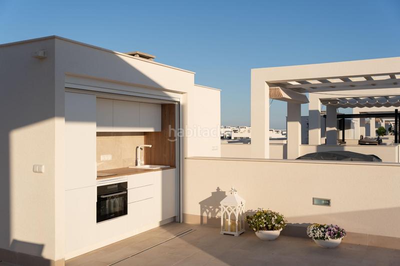 Foto eb6227ee-71c8-477b-b588-8b4f85244506. Penthouse with parking pool in El Raso Guardamar del Segura