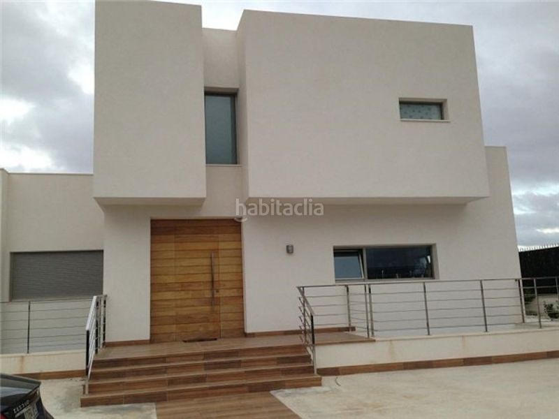 Foto 47c46c87-253a-4905-97c1-391806065730. Xalet amb calefacció aparcament piscina a Peña de las Águilas Elche / Elx