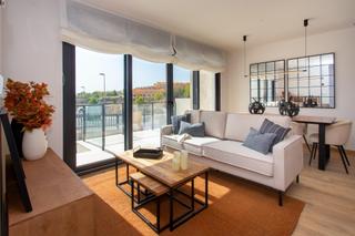 Casa a Monforte del Cid. Vivienda dúplex en alenda golf