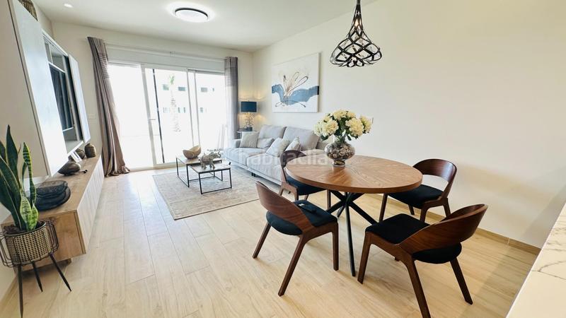 Foto 11c30a4d-f49d-4cb7-b057-744caaf80a53. Piano terra con riscaldamento parcheggio piscina in Guardamar del Segura