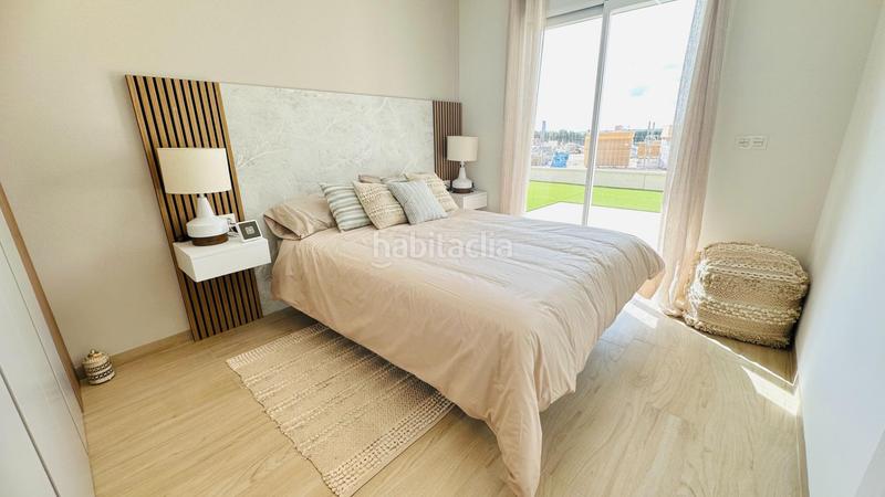 Foto 334fa2a9-9e56-4d8d-b575-71bfea454d23. Piano terra con riscaldamento parcheggio piscina in Guardamar del Segura