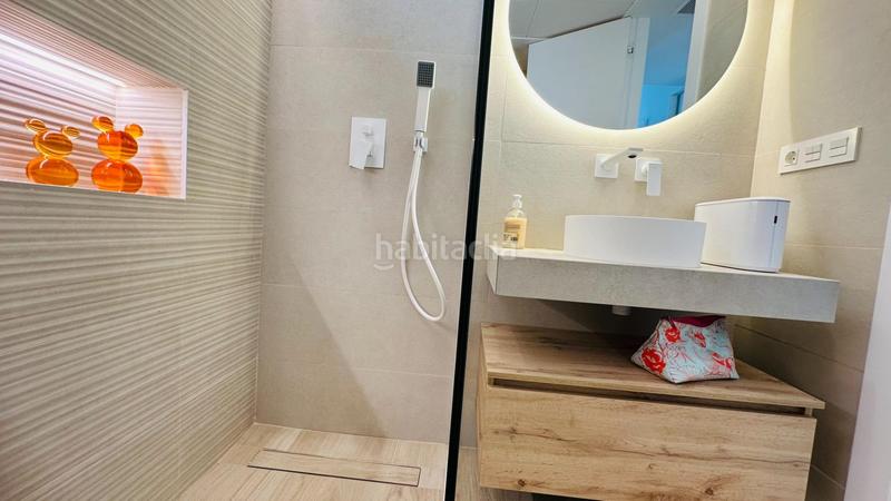 Foto 8bb3313a-5e63-41a6-a905-6f29bdcd6463. Piano terra con riscaldamento parcheggio piscina in Guardamar del Segura