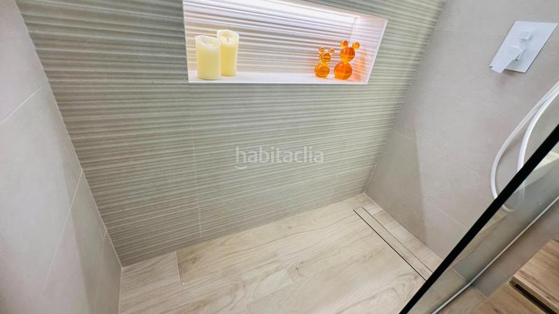 Foto ad202063-6047-456d-88e0-640cc5c317d0. Piano terra con riscaldamento parcheggio piscina in Guardamar del Segura