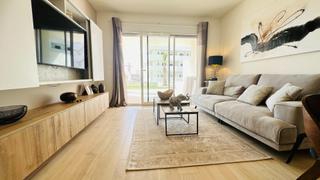 Planta baixa en El Raso. Exclusivo planta baja en urbanizacin con lujo y comodidades!