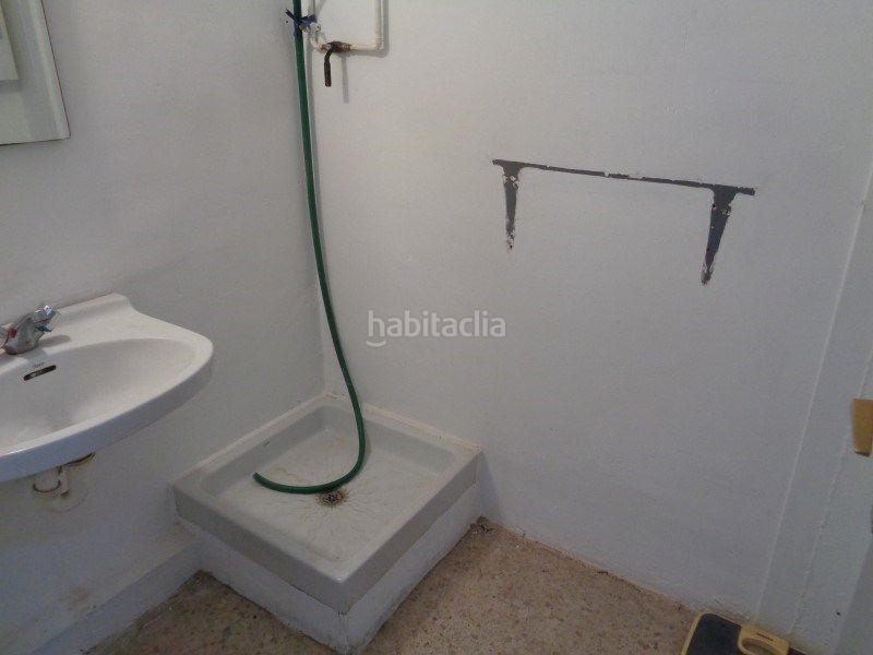 Foto f5a0f858-c075-48c5-9f99-616d6ca4074e. Local comercial a Valls