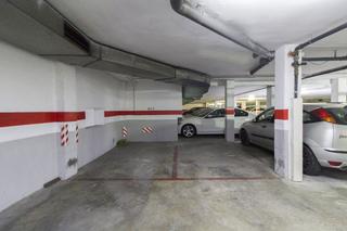 Car parking  Pere martell