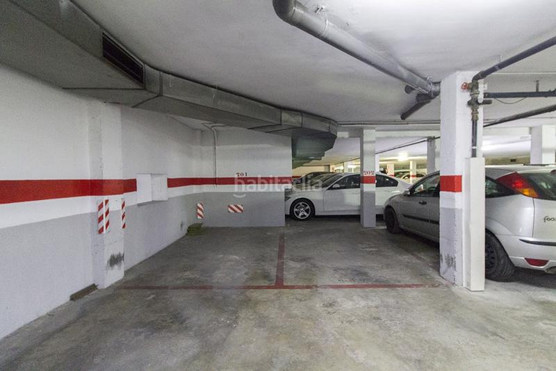 Foto d17aaaf3-e3a9-456a-94a0-a5354c9a30c4. Autoparkplatz in Nou Eixample Sud Tarragona