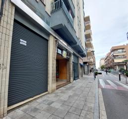 Rent Business premise  Avenir