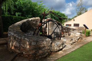 Masia  Entre amposta i santa brbara (el montsi)