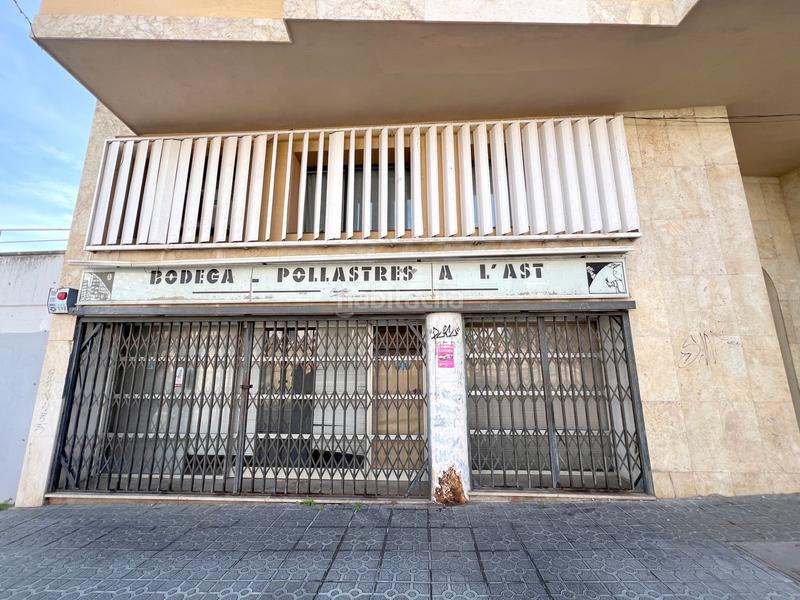 Foto 41d939a4-3dfb-4c9f-bddd-d61e36e545eb. Local comercial a Llevant Tarragona
