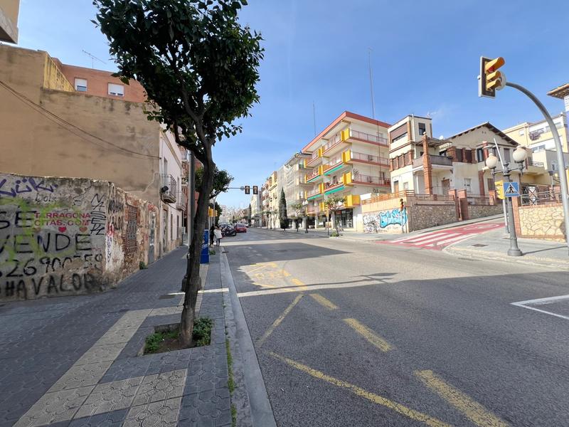 Foto be22141e-f569-43ac-97f2-292da808ea8d. Local comercial a Llevant Tarragona