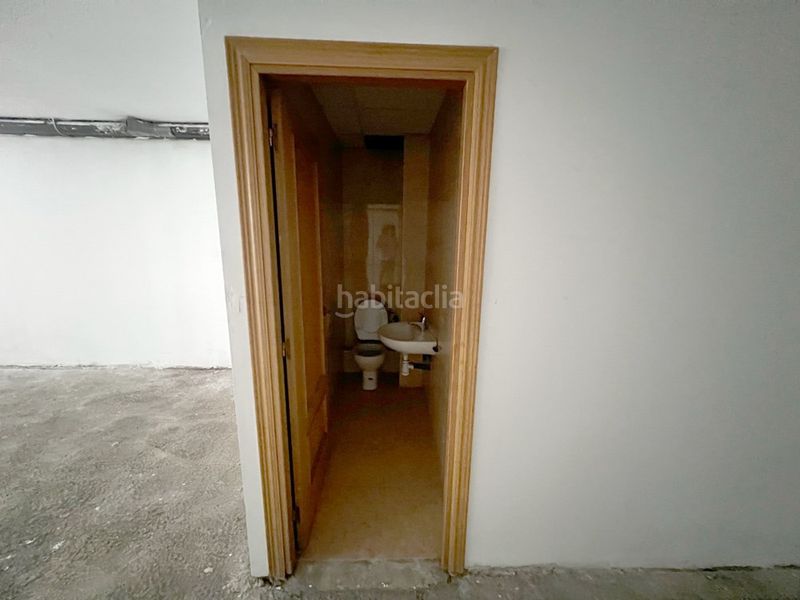 Foto e12ae11c-89c4-4989-b9d5-40b60c263611. Local comercial a Nou Eixample Sud Tarragona