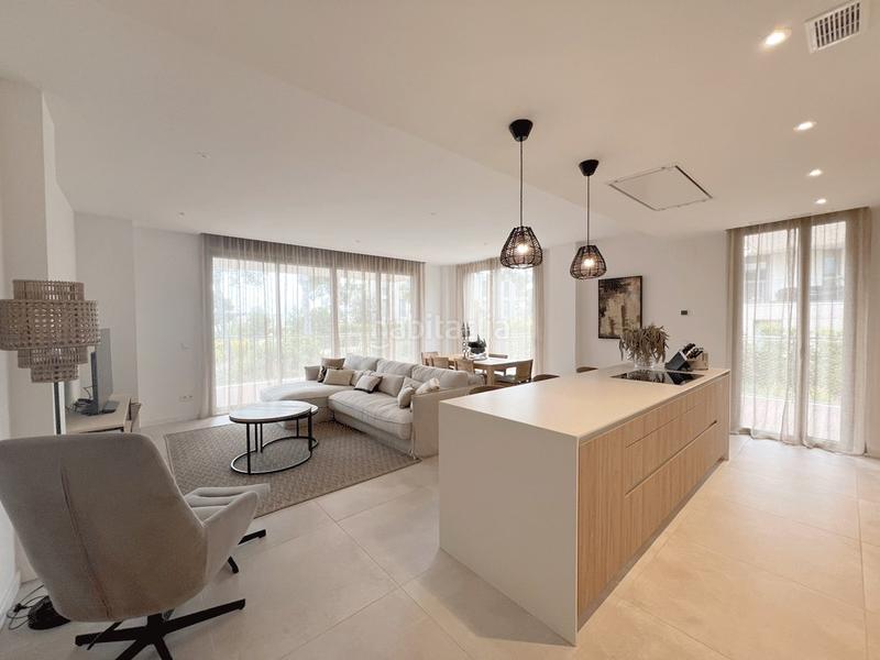 Foto 58cf0bed-d12b-4dbe-b174-62cc42b4206c. Lloguer pis amb calefacció aparcament piscina a pla de maset - cap de Salou Salou