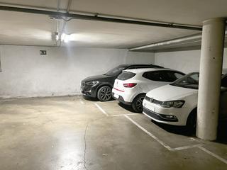 Car parking  Jardins