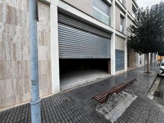 Lloguer Local Comercial  Pere cardona