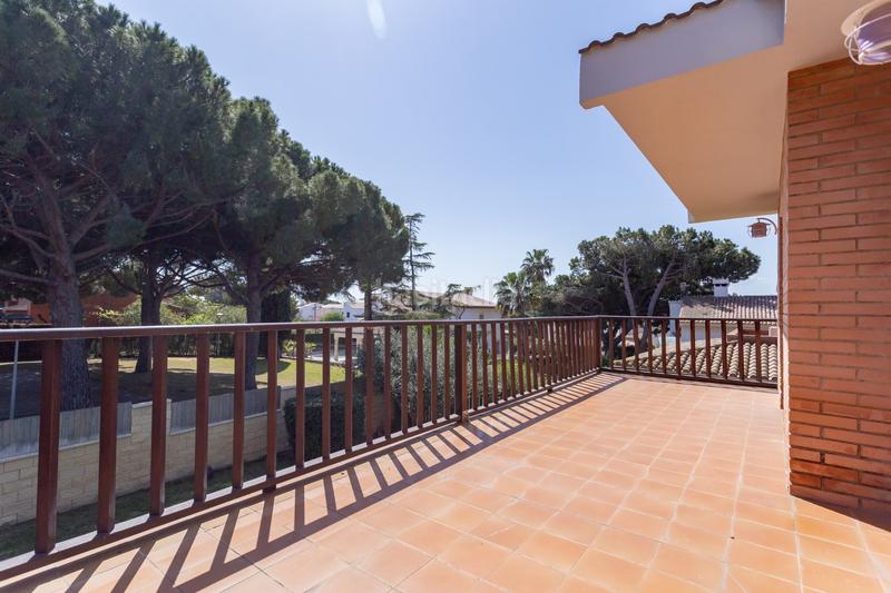 Foto f6f10db2-140d-4602-95f6-dceeff83e167. Casa en Vilafortuny Cambrils