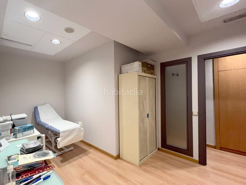 Foto a2c2ed23-bdd4-4c27-8ca2-42d06eac65e8. Local comercial en Nou Eixample Nord Tarragona