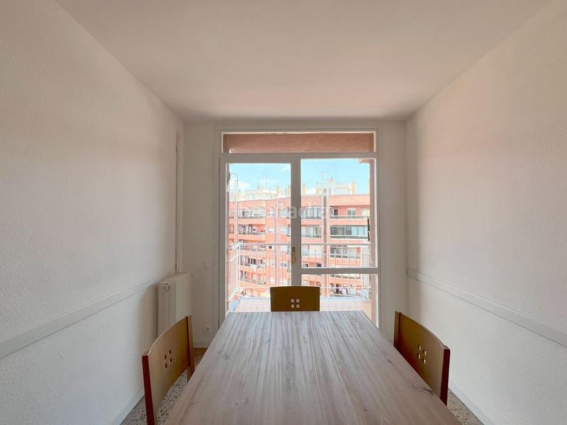 Foto 6a53ac82-ba10-419a-b6c8-36a7e0b99f40. Affitto attico con riscaldamento in Llevant Reus