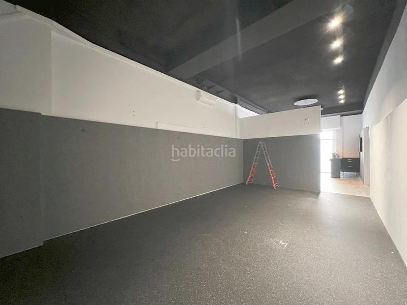 Foto 345198dd-faf6-4bab-bf26-3273ff5341c0. Local comercial en Eixample Tarragona