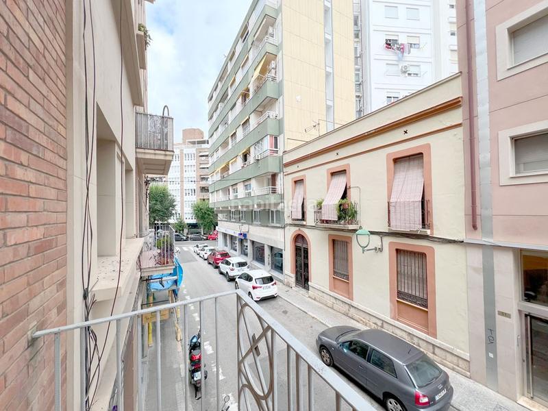 Foto 325da15e-a4ad-449e-bccb-81b505dc1611. Location appartement dans Eixample Tarragona