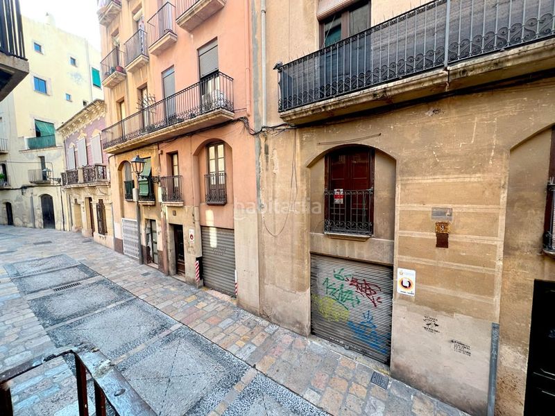 Foto 07c36540-9ed3-4939-a9c8-218a343c59ba. Lloguer local comercial a Part Alta Tarragona