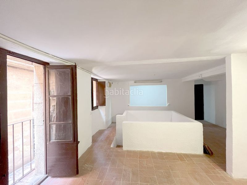 Foto 363ba1a1-e765-4493-a273-564e0d960544. Lloguer local comercial a Part Alta Tarragona