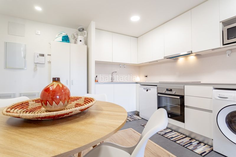 Foto bdfab8fd-686b-4816-9b4e-8255deafa05c. Pis amb calefacció aparcament a pla de maset - cap de Salou Salou