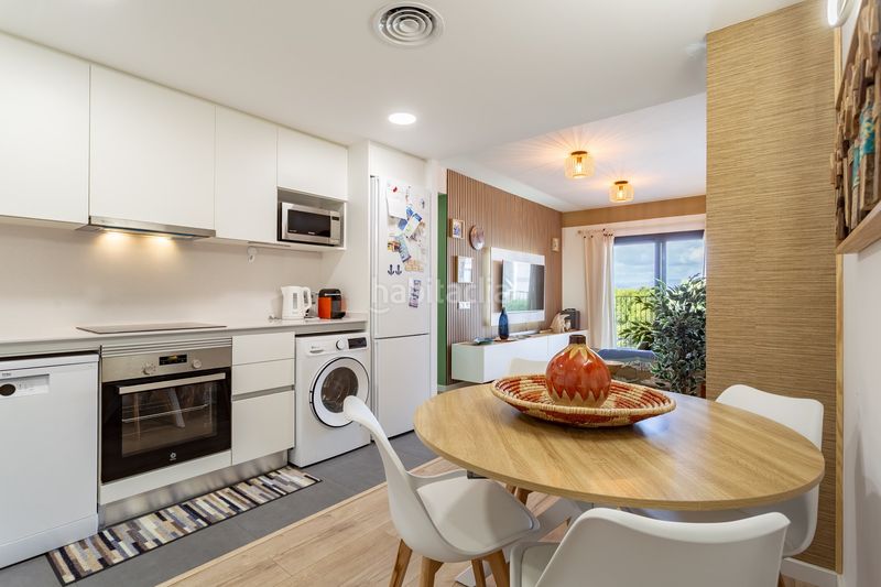 Foto cff1673d-3f4f-47c6-bd95-4029af1f9792. Pis amb calefacció aparcament a pla de maset - cap de Salou Salou