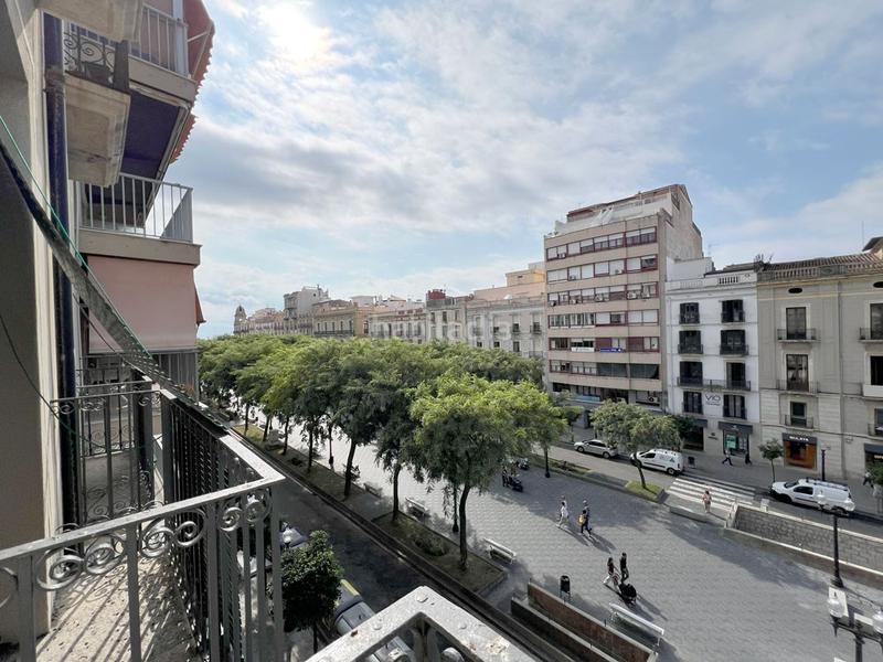 Foto bdb6d11f-f020-42f9-97e0-df1b52cd81cc. Appartement dans Eixample Tarragona
