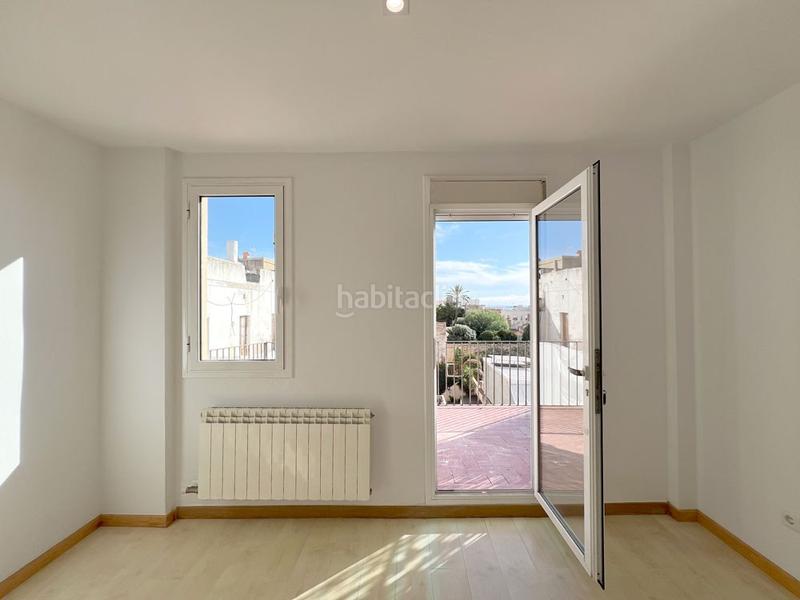 Foto b7d27e2d-f812-44e5-be1b-1d868246a574. Affitto attico con riscaldamento in Eixample Tarragona