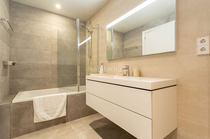 Foto 5de6cbd4-b97a-4327-ac1c-9995804a5c10. Pis amb calefacció aparcament piscina a pla de maset - cap de Salou Salou