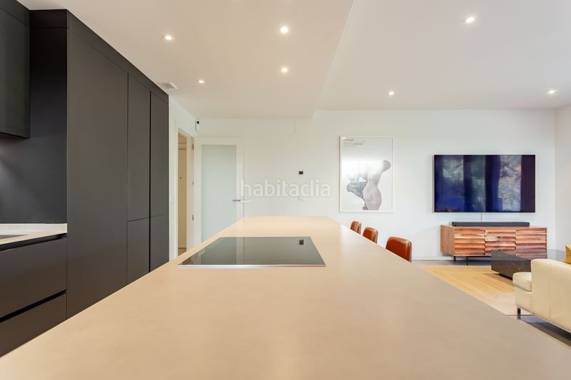 Foto ab8bf710-8183-4468-9d85-dbd19f1ada61. Pis amb calefacció aparcament piscina a pla de maset - cap de Salou Salou