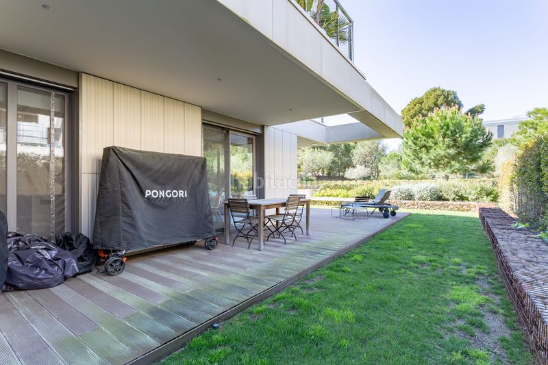 Foto b36faacc-69c7-472c-a77a-96a1c860f827. Pis amb calefacció aparcament piscina a pla de maset - cap de Salou Salou