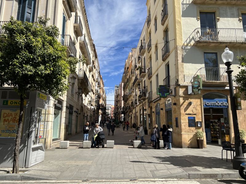 Foto 0129ddfd-b5aa-414f-bafa-564747daaedd. Local comercial a Eixample Tarragona