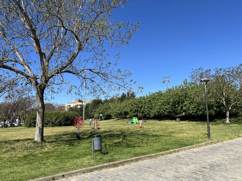 Foto 6776bb4c-daa9-45bd-9e00-94547d5ff79e. Casa amb calefacció aparcament a Mestral Reus