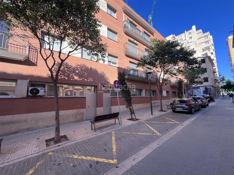 Foto e2a5ee8a-be9c-453d-93c7-af47bb07afe2. Pis amb aparcament a Centre Reus