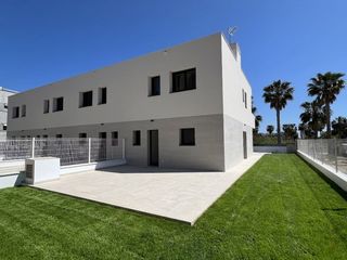Reihenhaus  Sinies de les