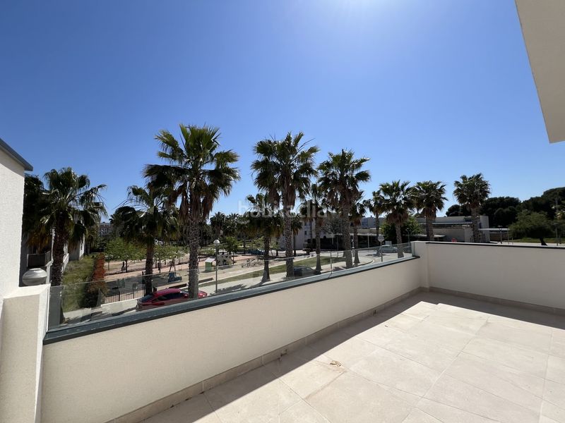 Foto add5c75f-5f8c-47a5-adee-511903f93e19. Casa adossada amb calefacció aparcament piscina a Altafulla