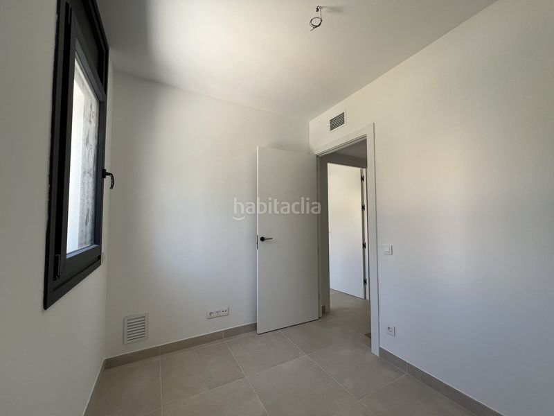Foto 70f98a16-5a0b-4551-884e-fb0fd1e34c69. Casa adossada amb calefacció aparcament piscina a Altafulla
