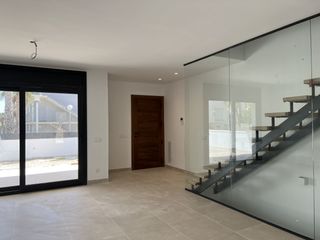 Casa adossada  Sinies de les