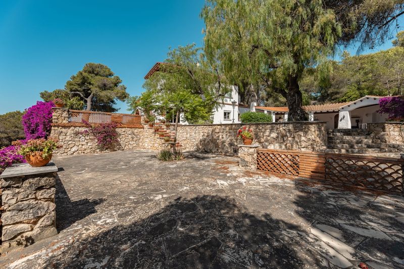Foto e71a8734-324c-4ed9-8928-83efaf66facf. Casa amb calefacció aparcament piscina a Llevant Tarragona