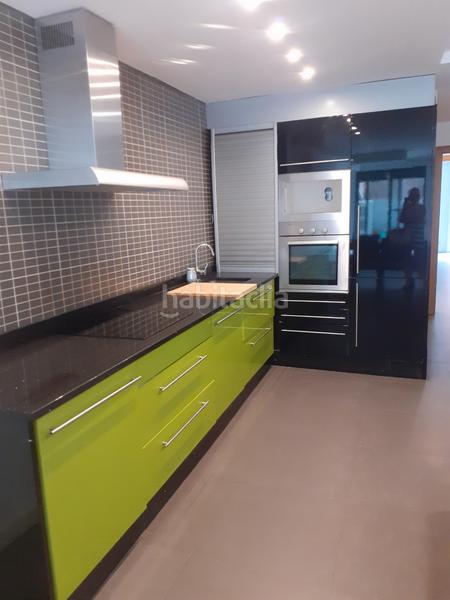 Foto f523d8f8-7d56-41e6-a4b9-645a3d78246a. Loft in El Grao Castellón de la Plana