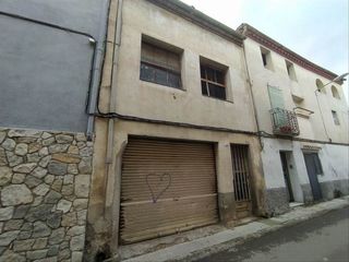 House in Bell-lloc d´Urgell. Casa de poble de pedra