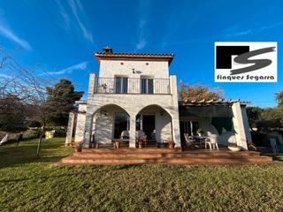 Xalet a Avinguda dels masos 17. Chalet con gran jardín y vistas espectaculares ?