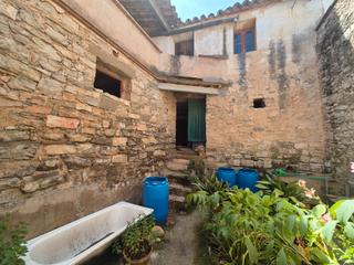Casa a Tarroja de Segarra. Casa per reformar totalment