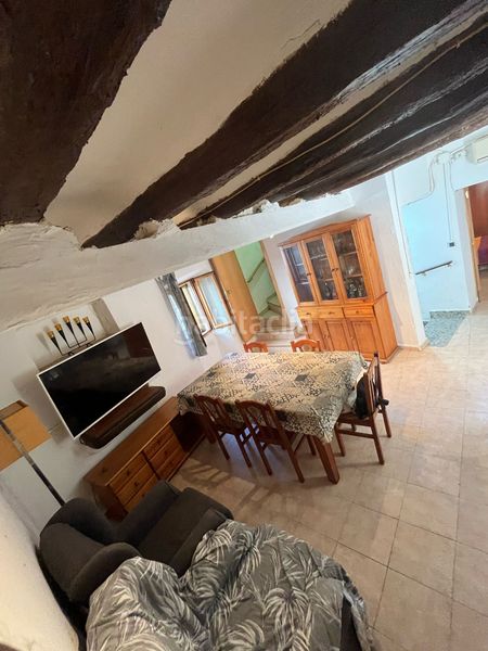 Foto 086593c1-4273-4616-8fe6-aa94bd497c71. Casa amb xemeneia calefacció a Tàrrega